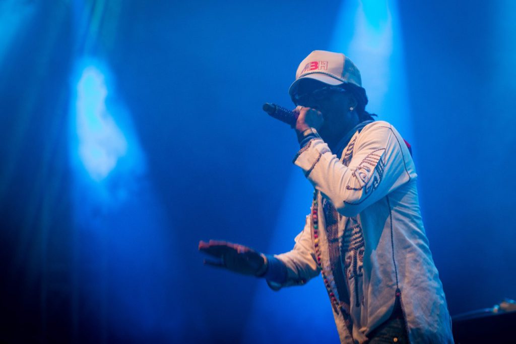 Young Thug är ett med publiken i 35 minuter. Foto: Samuel Isaksson/Rockfoto